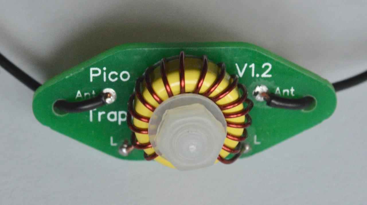 Trapped Dipole